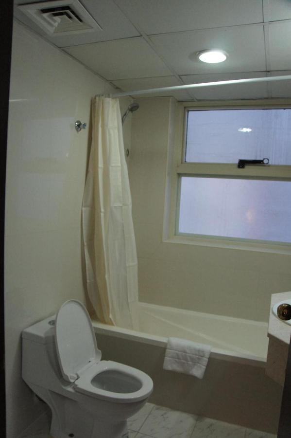 Three 888 Hotel دبي المظهر الخارجي الصورة