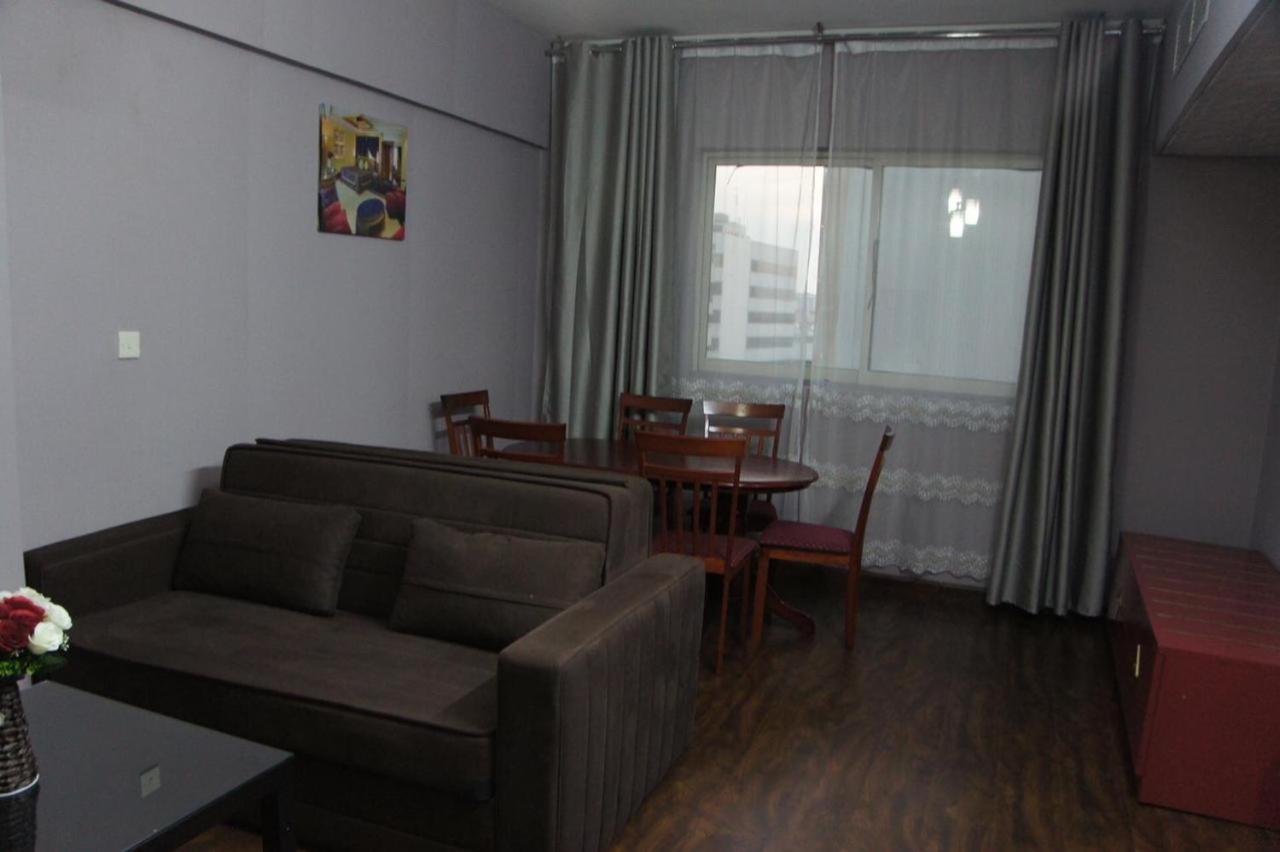 Three 888 Hotel دبي المظهر الخارجي الصورة